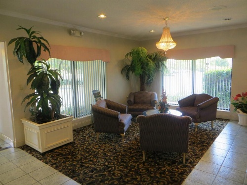 Fairview Inn & Suites Mobile image 7